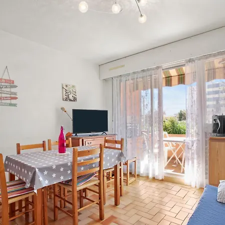 Proche Apartment *